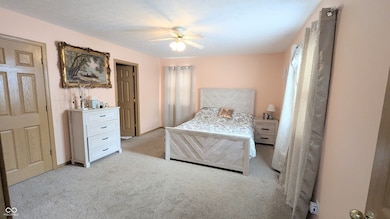 42 Grassyway Ct, Whiteland, IN 46184 - photo 5