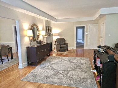 18 Dean Rd unit 3, Brookline, MA 02445 - photo 4