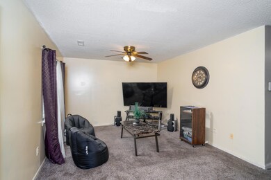 Living room 2