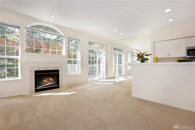 18581 NE 57th St unit H, Redmond, WA 98052 - photo 5