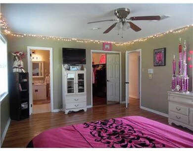 103 Dana Dr, Pineville, LA 71360 - photo 2