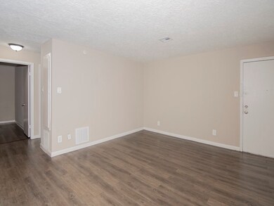 4503 Werner St unit 14, Houston, TX 77022 - photo 3