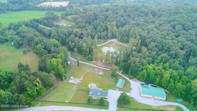 676 S Sanders Ln, Lebanon Junction, KY 40150 - photo 2