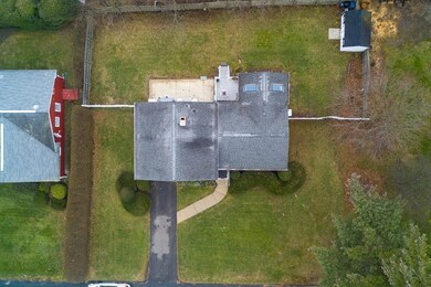 220 Madison Ave W, Holyoke, MA 01040 - photo 6