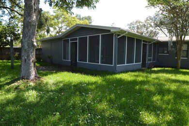 5012 Bedford Forest Dr, Jacksonville, FL 32210 - photo 7