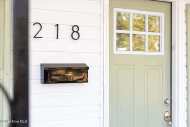 218 S 13th St, Wilmington, NC 28401 - photo 6