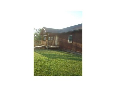 4635 East St, Roachdale, IN 46172 - photo 3