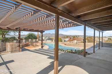 365 Coral Dr, Lake Havasu City, AZ 86403 - photo 2