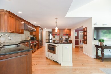 3 Venus Cir, Franklin, MA 02038 - photo 6