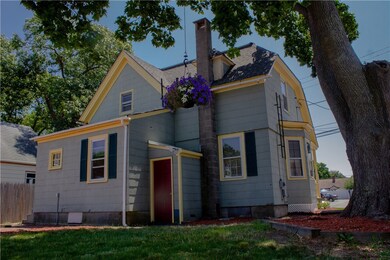 134 Bucklin St, Pawtucket, RI 02861 - photo 2