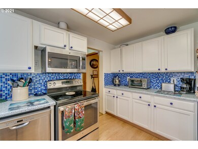 18089 S Highway 211, Molalla, OR 97038 - photo 6