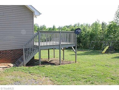 298 Rosemont Rd, Asheboro, NC 27203 - photo 2