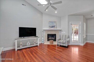 7804SanderlingPlace-06