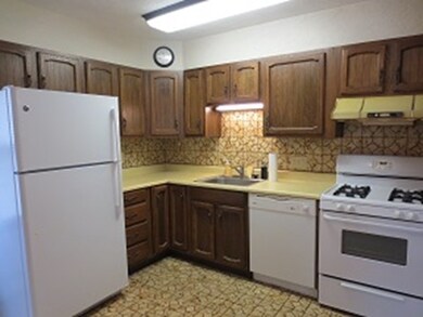 14 Kent St unit 1, Quincy, MA 02169 - photo 6