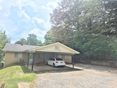1104 W Crawford St, Dalton, GA 30720 - photo 5