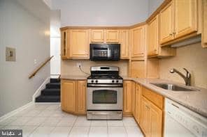 18609 Walkers Choice Rd unit 1, Montgomery Village, MD 20886 - photo 2