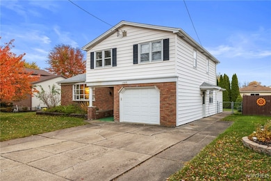 1369 99th St, Niagara Falls, NY 14304 - photo 2