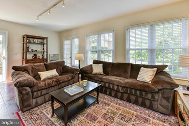1508 Mount Eagle Place unit 1508, Alexandria, VA 22302 - photo 4