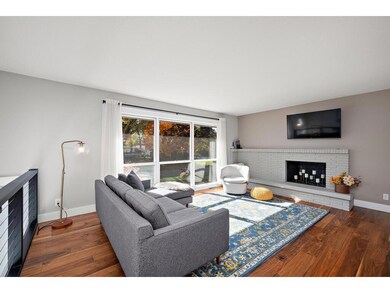 16224 Birch Ln, Minnetonka, MN 55345 - photo 3