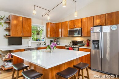 25-web-or-mls-621 32nd St, Holland-25