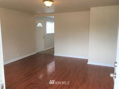 2916 S 220th St, Des Moines, WA 98198 - photo 7