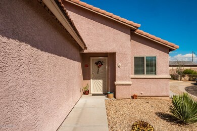 56_W_James_Wade_Pl_AZ-28