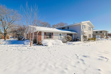 1304 Yarmouth Ct unit 1304, Schaumburg, IL 60193 - photo 4