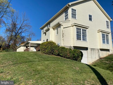 701 Walnut St, Lemoyne, PA 17043 - photo 2