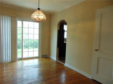 1708 Merle Hay Rd, Des Moines, IA 50310 - photo 6