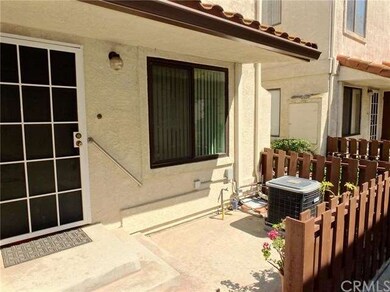 Small patio style front yard