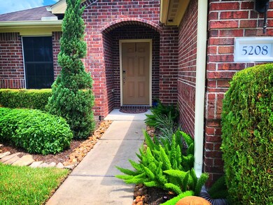 5208 La Rocco Way, Alvin, TX 77511 - photo 2