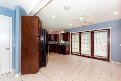 48 Elm St, Newmarket, NH 03857 - photo 5