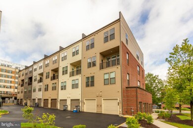 1851 Michael Faraday Dr, Reston, VA 20190 - photo 4