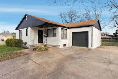 2702 S Bennett Ave, Wichita, KS 67217 - photo 2