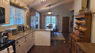 340 County Road 2521, Bonham, TX 75418 - photo 4