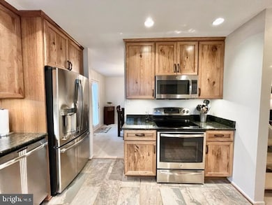 26 Neerwinder Ct, Germantown, MD 20874 - photo 7