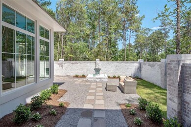 Private Courtyard w/ Fire & Water Fountain