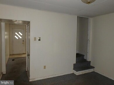 130 1/2 Elm St, Hagerstown, MD 21740 - photo 6