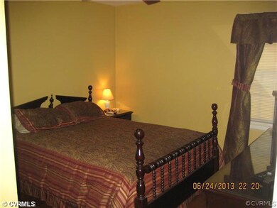 1305 Blue Jay Ln, Henrico, VA 23229 - photo 7