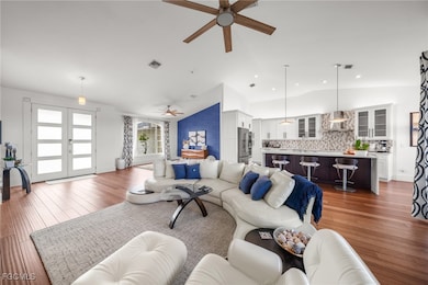 213 SE 6th St, Cape Coral, FL 33990 - photo 4