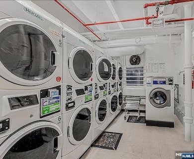 525 W 236 St unit 6A, Other Areas, NY OTHER - photo 2