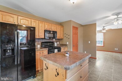 4995 Wright Rd, Fayetteville, PA 17222 - photo 5