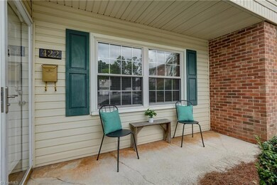 422 Muirs Chapel Rd, Greensboro, NC 27410 - photo 3