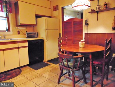 1500 N Warren St, Orwigsburg, PA 17961 - photo 5