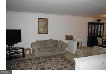 4942 Lockard Dr, Owings Mills, MD 21117 - photo 3