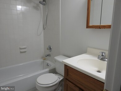 5421 Quinn Ln, Woodbridge, VA 22193 - photo 6