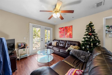 921 SW Depot Ave unit 301, Gainesville, FL 32601 - photo 4