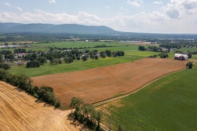 292 Wayne Ave, Stuarts Draft, VA 24477 - photo 6