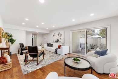 4353 Colfax Ave unit 27, Studio City, CA 91604 - photo 3