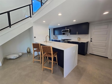 5303 Grover Ave unit 2, Austin, TX 78756 - photo 7